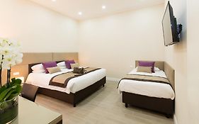 Bloom Apartment